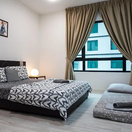 A Cozy & Stylish Apt At Suasana Suites Jb Johor Bahru Exterior photo