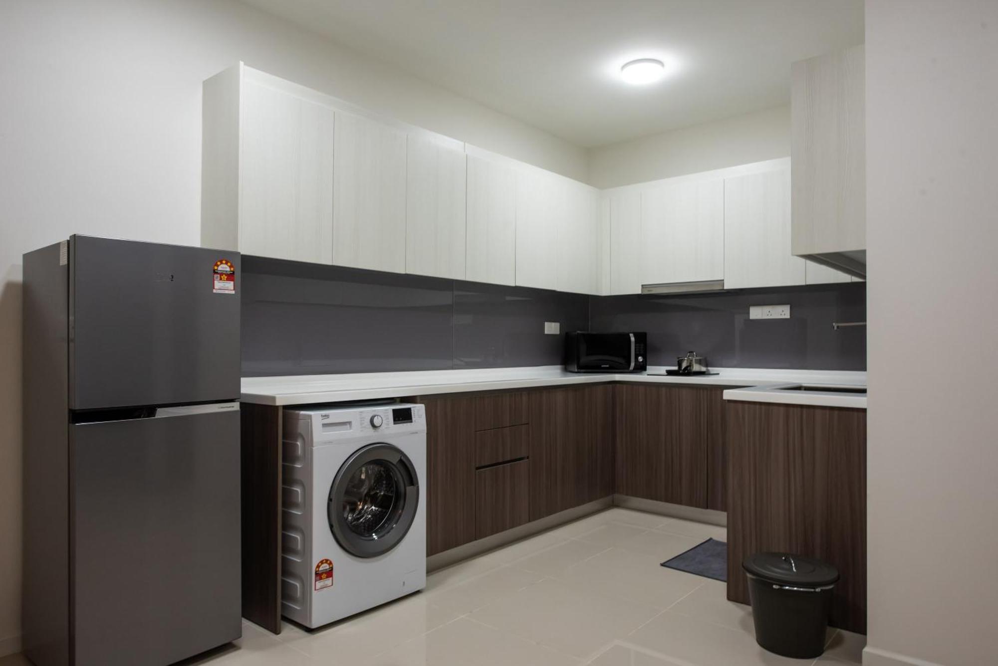 A Cozy & Stylish At Suasana Jb Apartment *