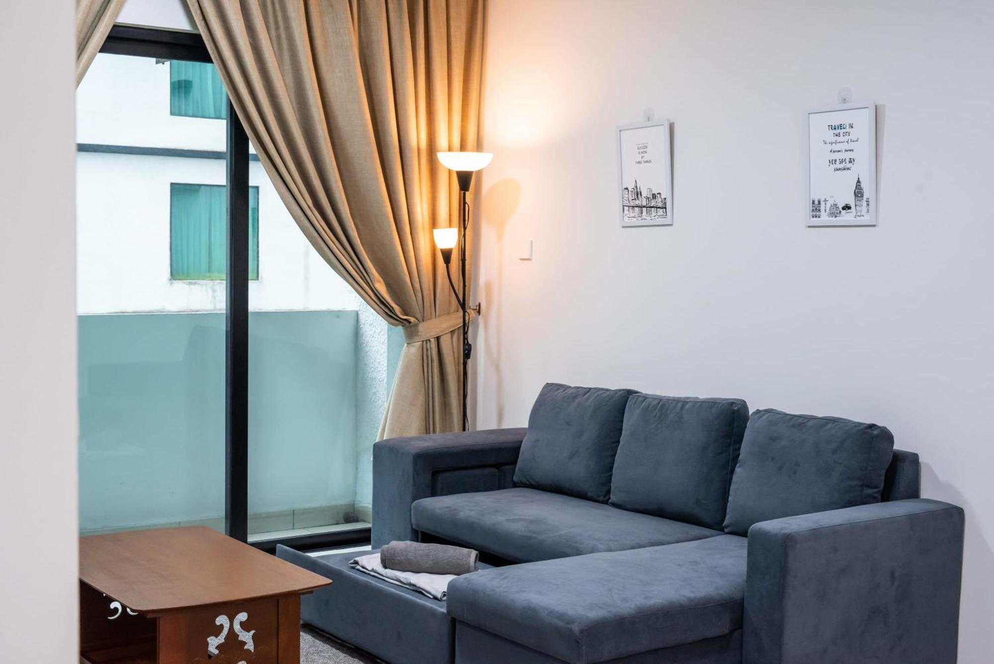 A Cozy & Stylish At Suasana Jb